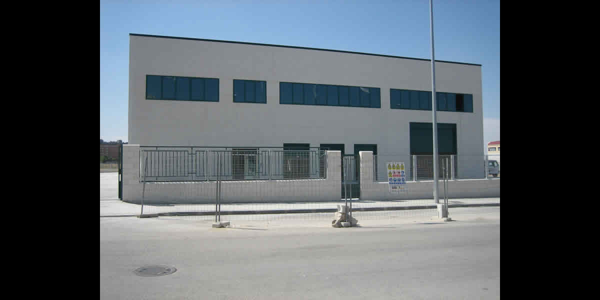 Naves industriales Limite 98