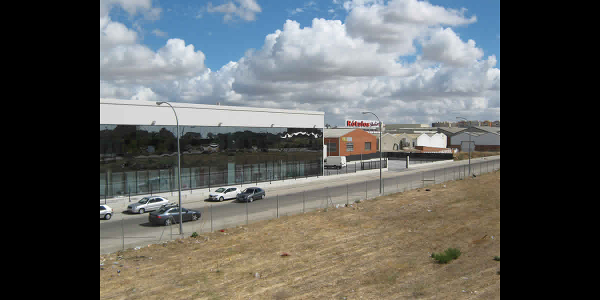 Naves industriales Limite 98